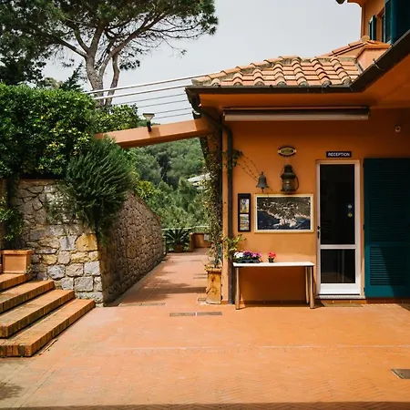 Intur Aparthotel Marciana Marina (Isola d'Elba)