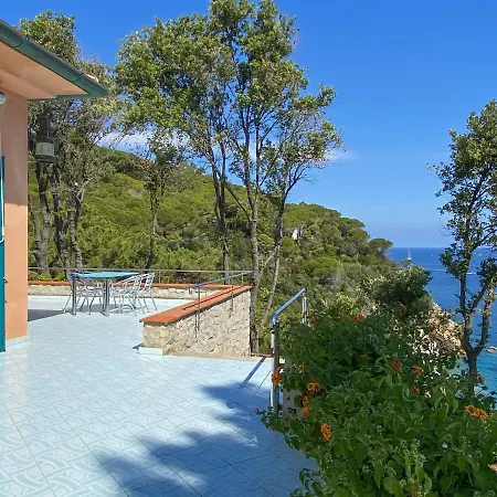 Intur Aparthotel Marciana Marina (Isola d'Elba)