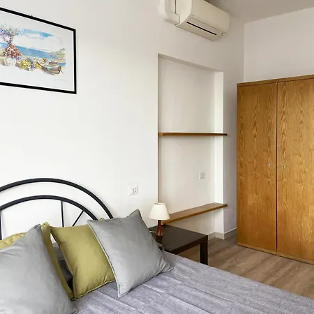Aparthotel Intur