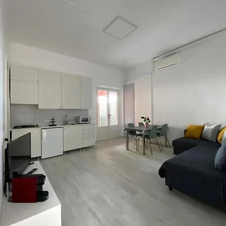 Aparthotel Intur